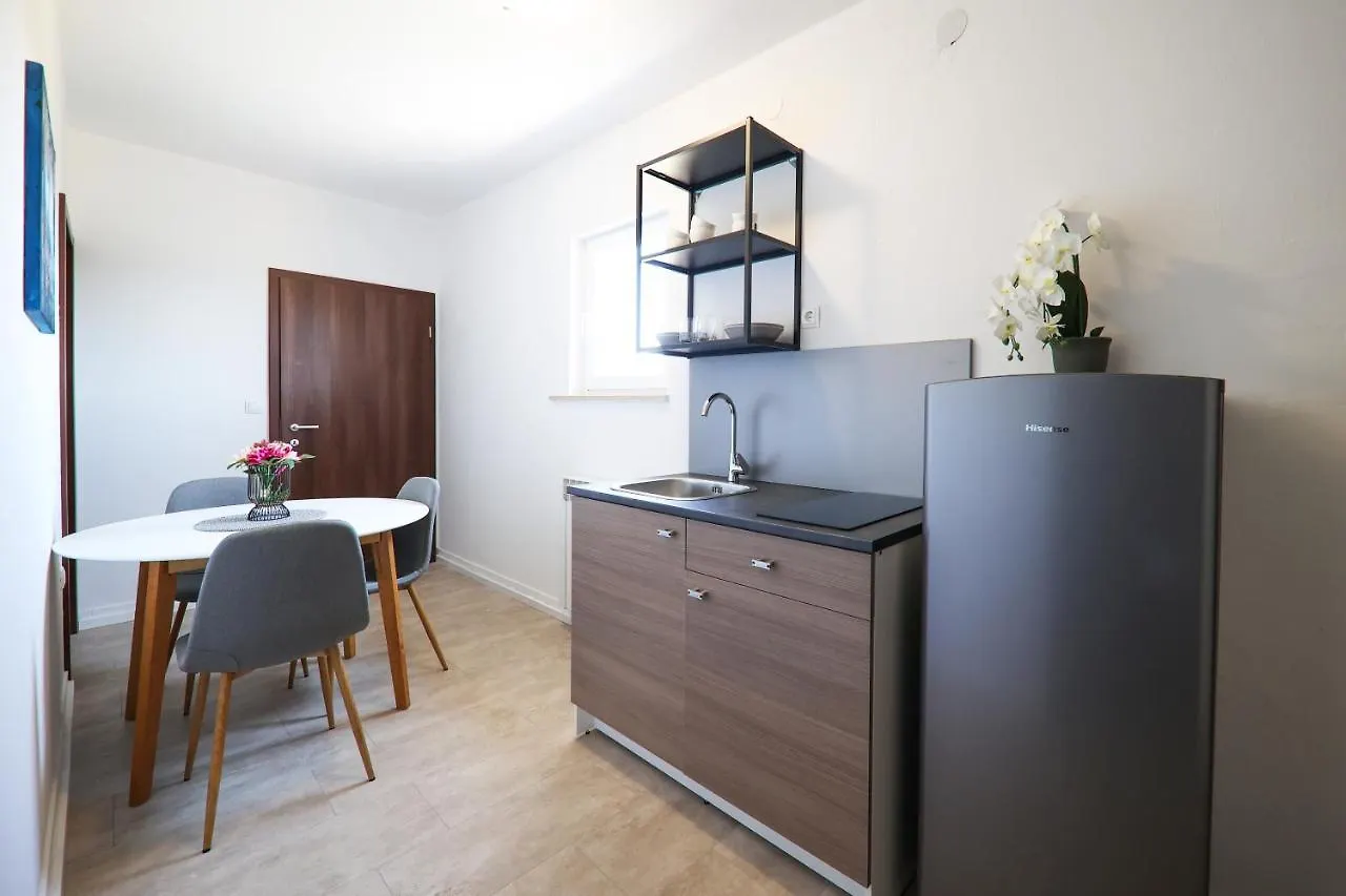 Guest house Beachfront Apartments And Rooms Sukosan Croatia