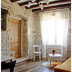 Tragurion Pensjonat Trogir