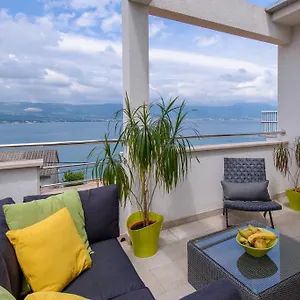 Salona Apartament Trogir