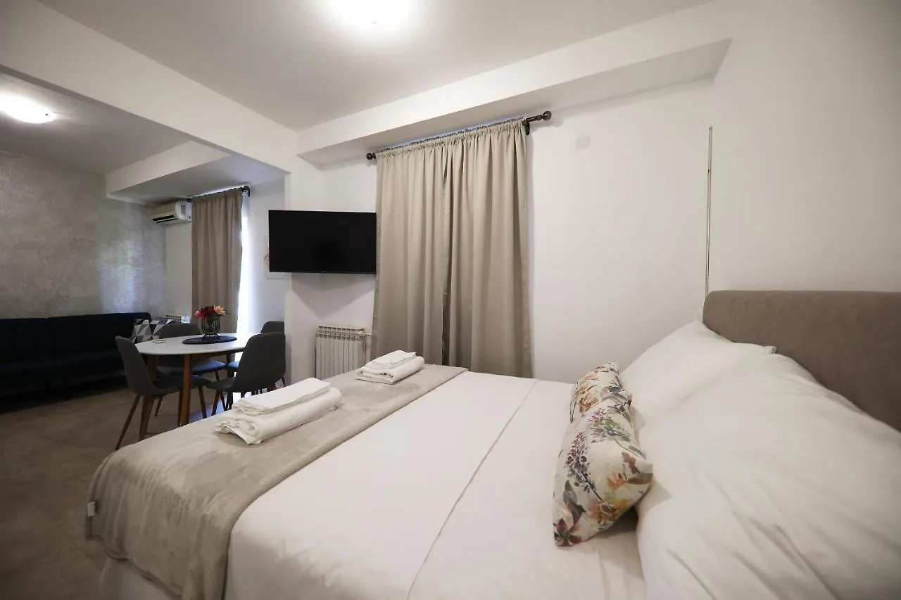 Beachfront Apartments And Rooms Sukošan 0*,